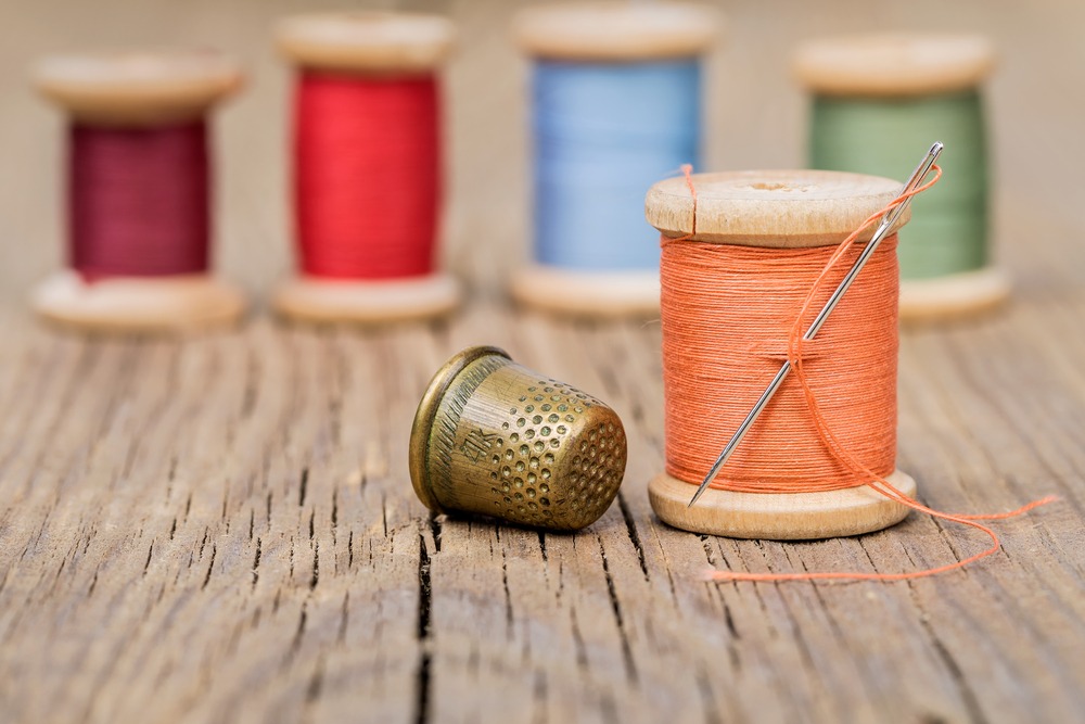 Repurposing Wooden Thread Spools to Create Decorative Craft Items